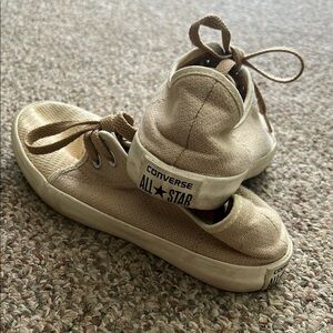 Converse Tan Sneakers Low-Top Canvas